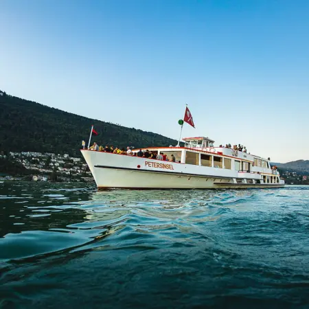 Schiff MS Petersinsel